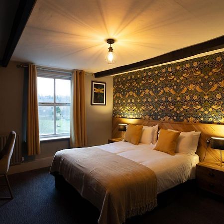 Old Mill Hotel 索尔兹伯里 外观 照片