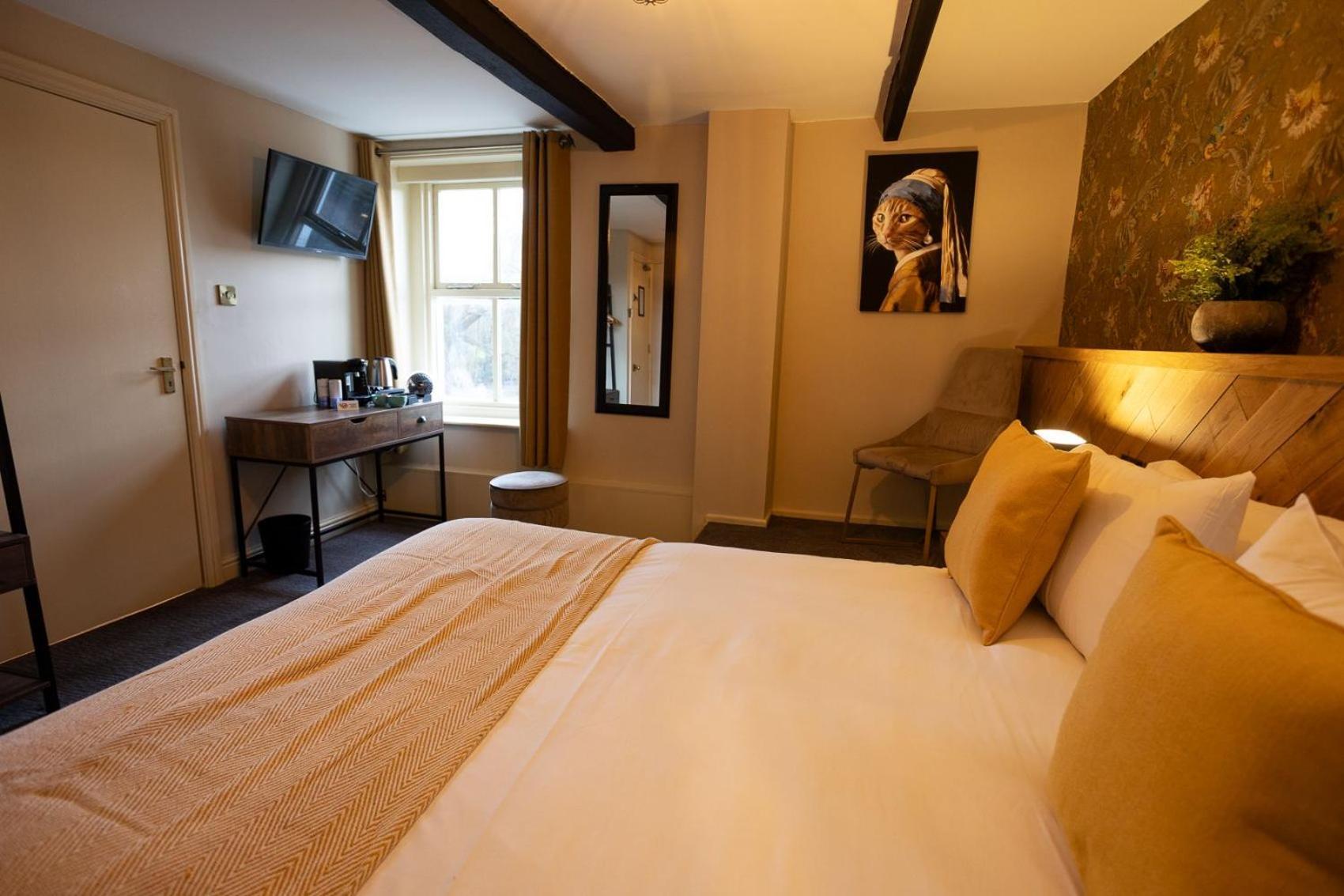 Old Mill Hotel 索尔兹伯里 外观 照片