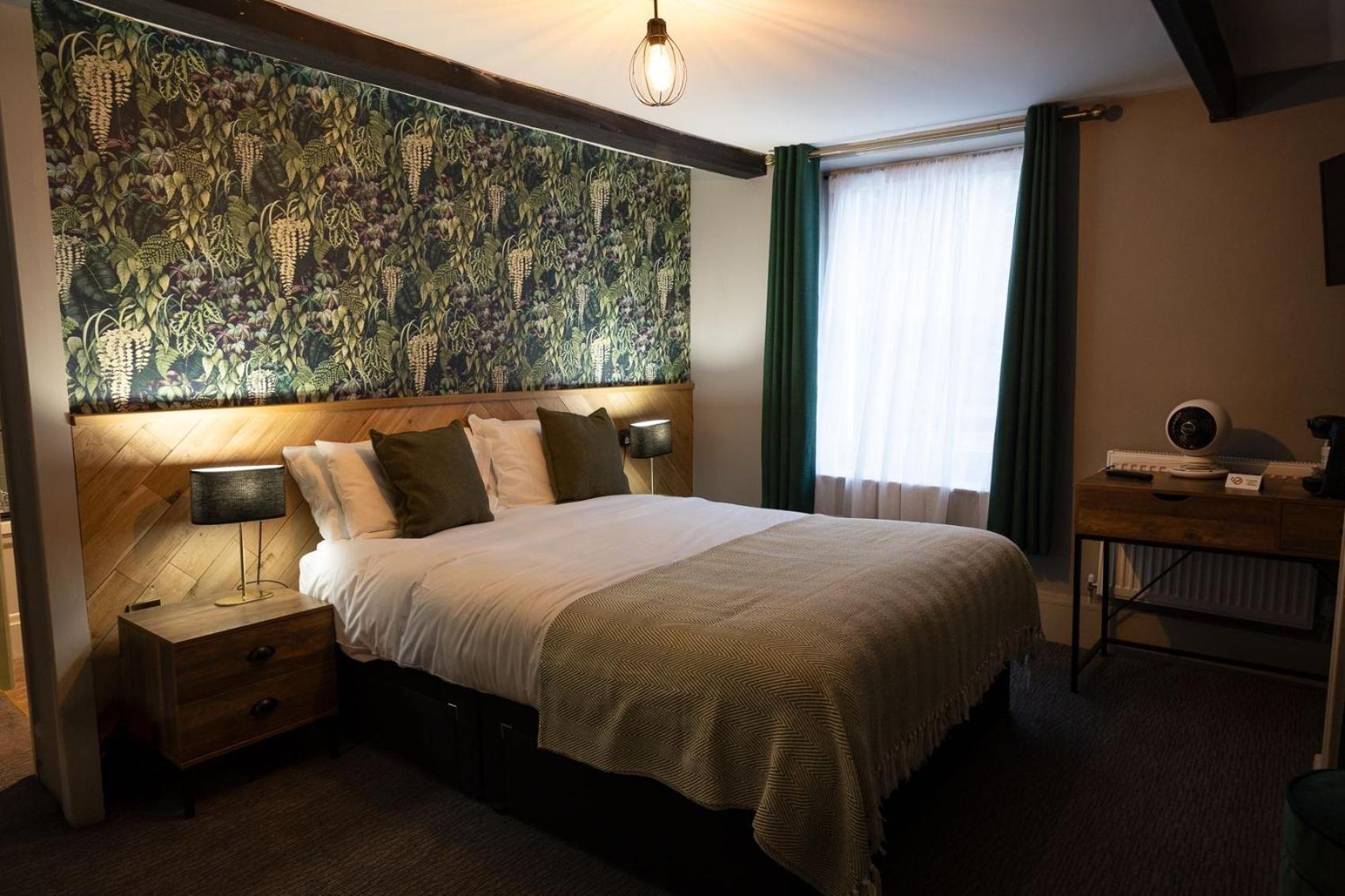 Old Mill Hotel 索尔兹伯里 外观 照片