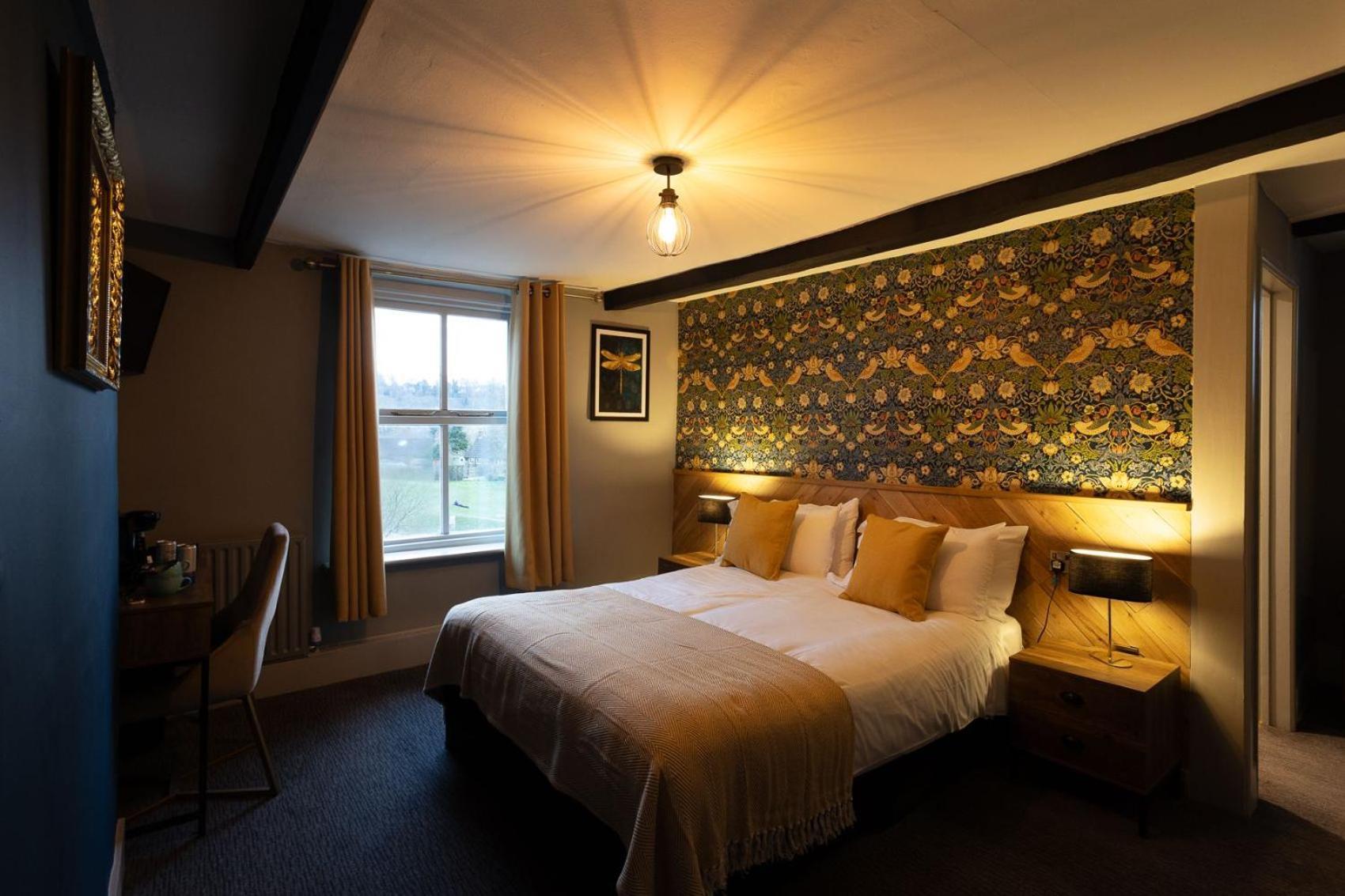 Old Mill Hotel 索尔兹伯里 外观 照片